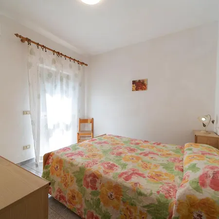 Baia Azzurra شقة فندقية كابوليفيري