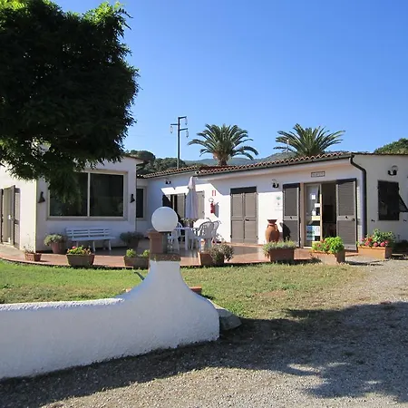 Apart-hotel Baia Azzurra