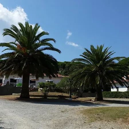 Lägenhetshotell Baia Azzurra