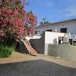 Baia Azzurra 公寓式酒店