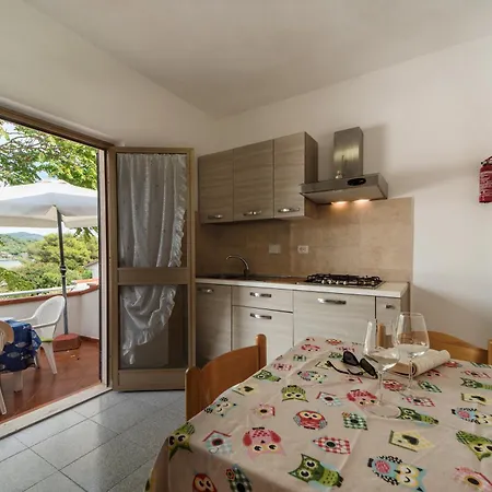 Aparthotel Baia Azzurra 4*