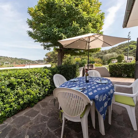 Aparthotel Baia Azzurra 4*