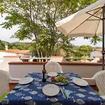 Baia Azzurra Apartahotel 3*
